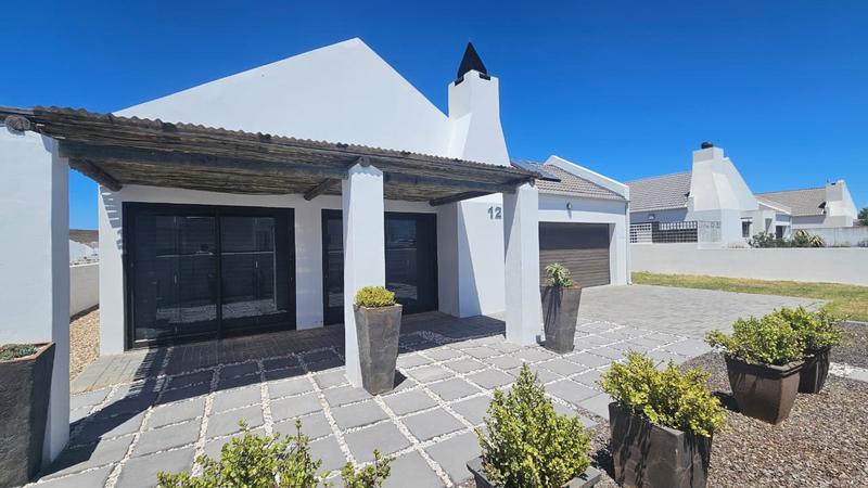 3 Bedroom Property for Sale in Britannia Bay Western Cape